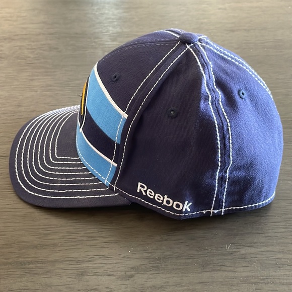 Chargers NFL Reebok on field flex fit hat, large/X-Large - Picture 2 of 6